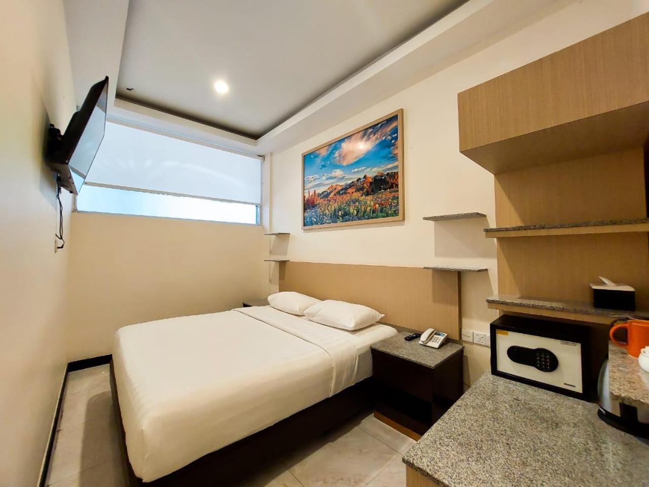 Batam Harbour Boutique Hotel & Spa Nagoya Cameră foto